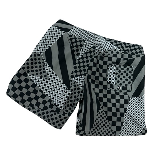 Vans off the wall abstract board shorts, sz 5, beach, surf, great cond - Picture 5 of 7